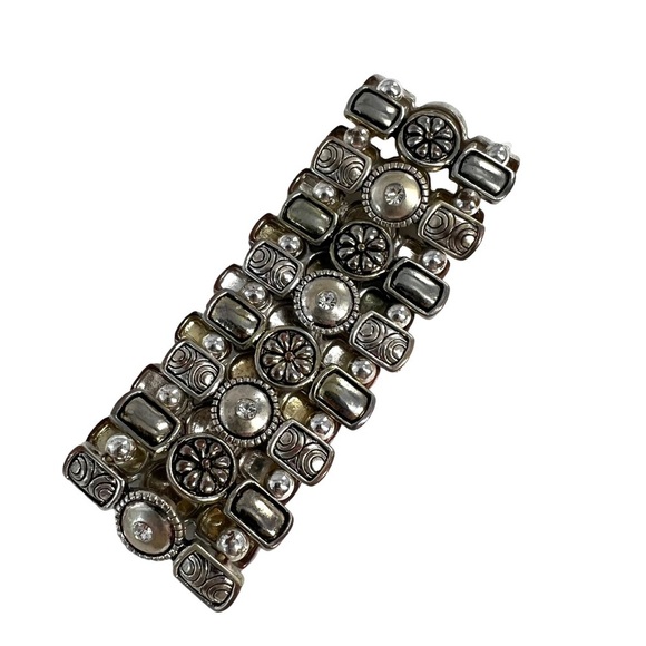 Silver Cuff Bracelet Detailed Silver Carved Bracelet Silver With Cut Crystals - Picture 1 of 7